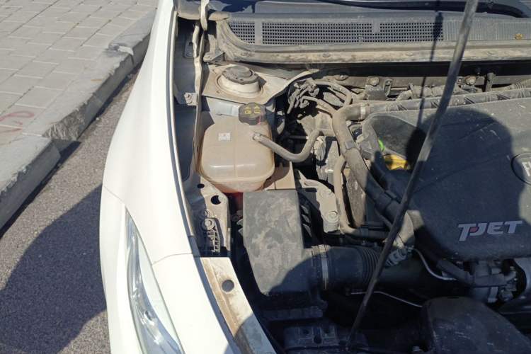 Used Fiat Viaggio 2012 1.4T Automatic Jingxiang Edition Engine Bay Right