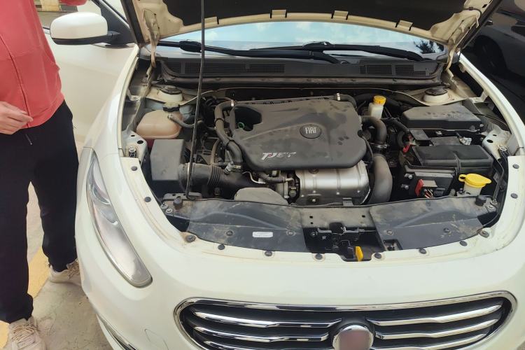 Used Fiat Viaggio 2012 1.4T Automatic Jingxiang Edition Engine Bay Right