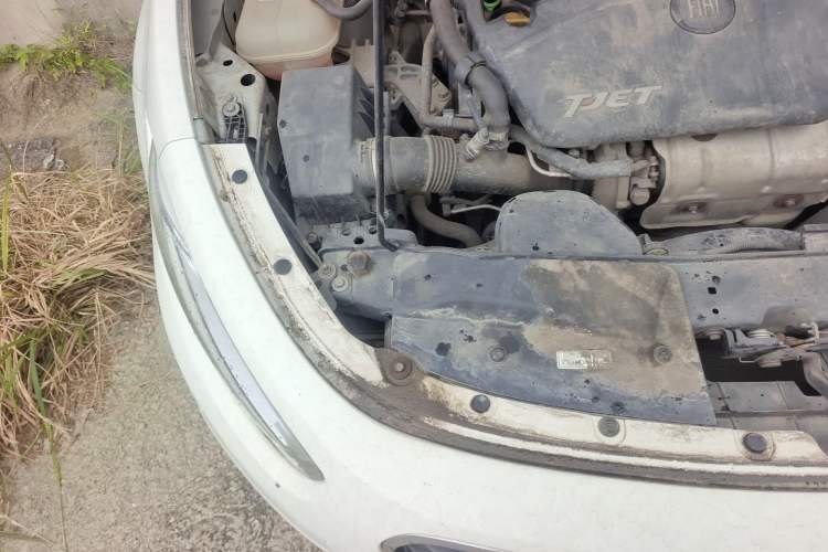 Used Fiat Viaggio 2012 1.4T Automatic Jingxiang Edition Engine Bay Right