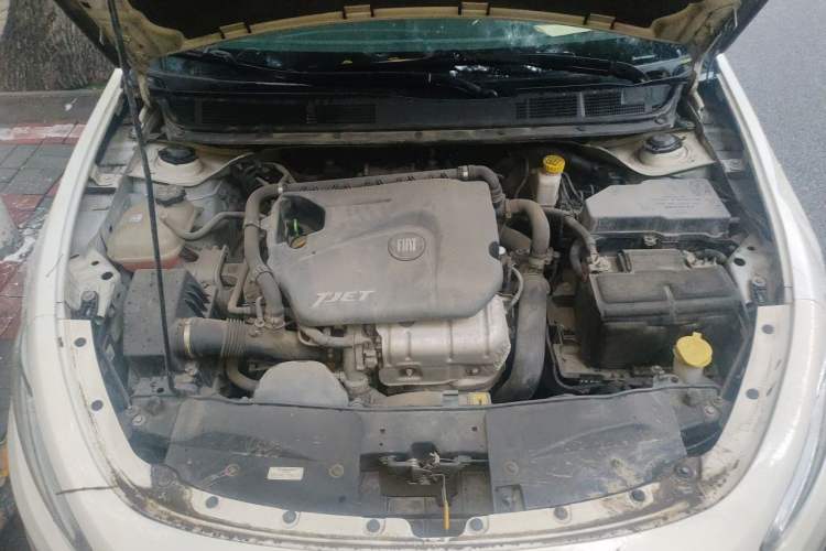 Used Fiat Viaggio 2012 1.4T Manual Enjoyment Edition Engine Bay