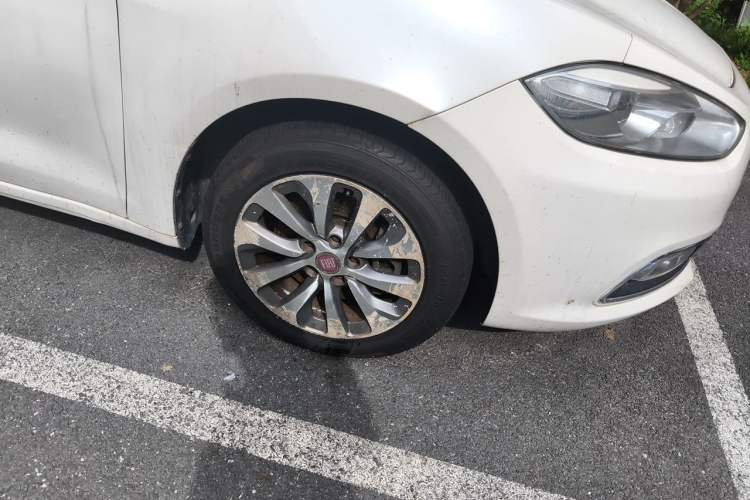 Used Fiat Viaggio 2012 1.4T Automatic Jingxiang Edition Exterior 7