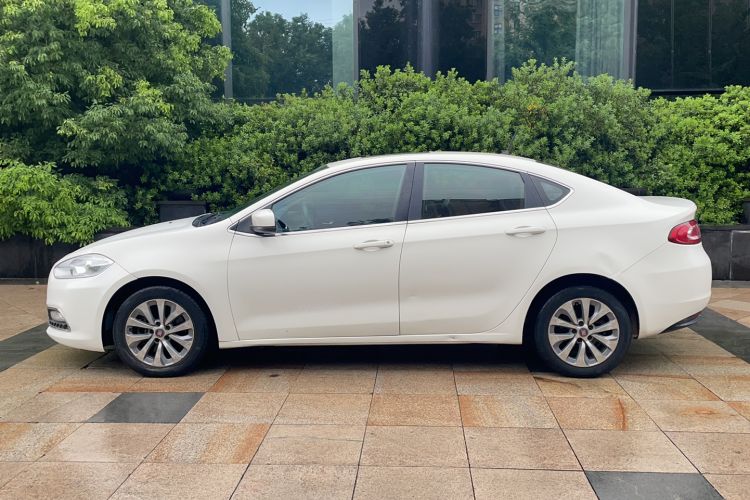 Used Fiat Viaggio 2012 1.4T Automatic Jingxiang Edition Exterior 7