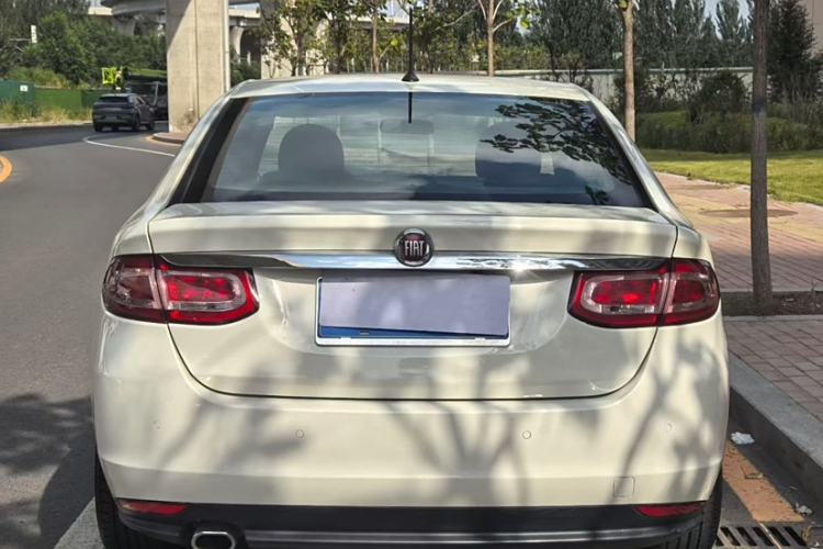 Used Fiat Viaggio 2012 1.4T Automatic Jingxiang Edition Exterior 8