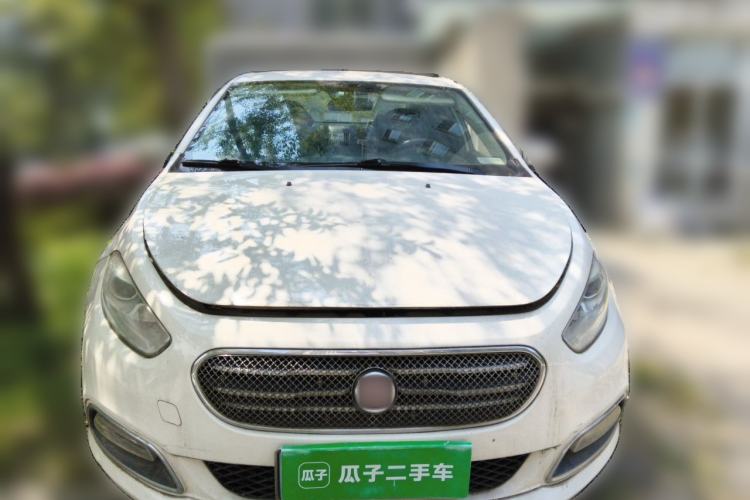 Used Fiat Viaggio 2012 1.4T Automatic Enjoyment Edition Front