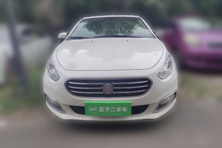 Used Fiat Viaggio 2012 1.4T Automatic Jingxiang Edition Front