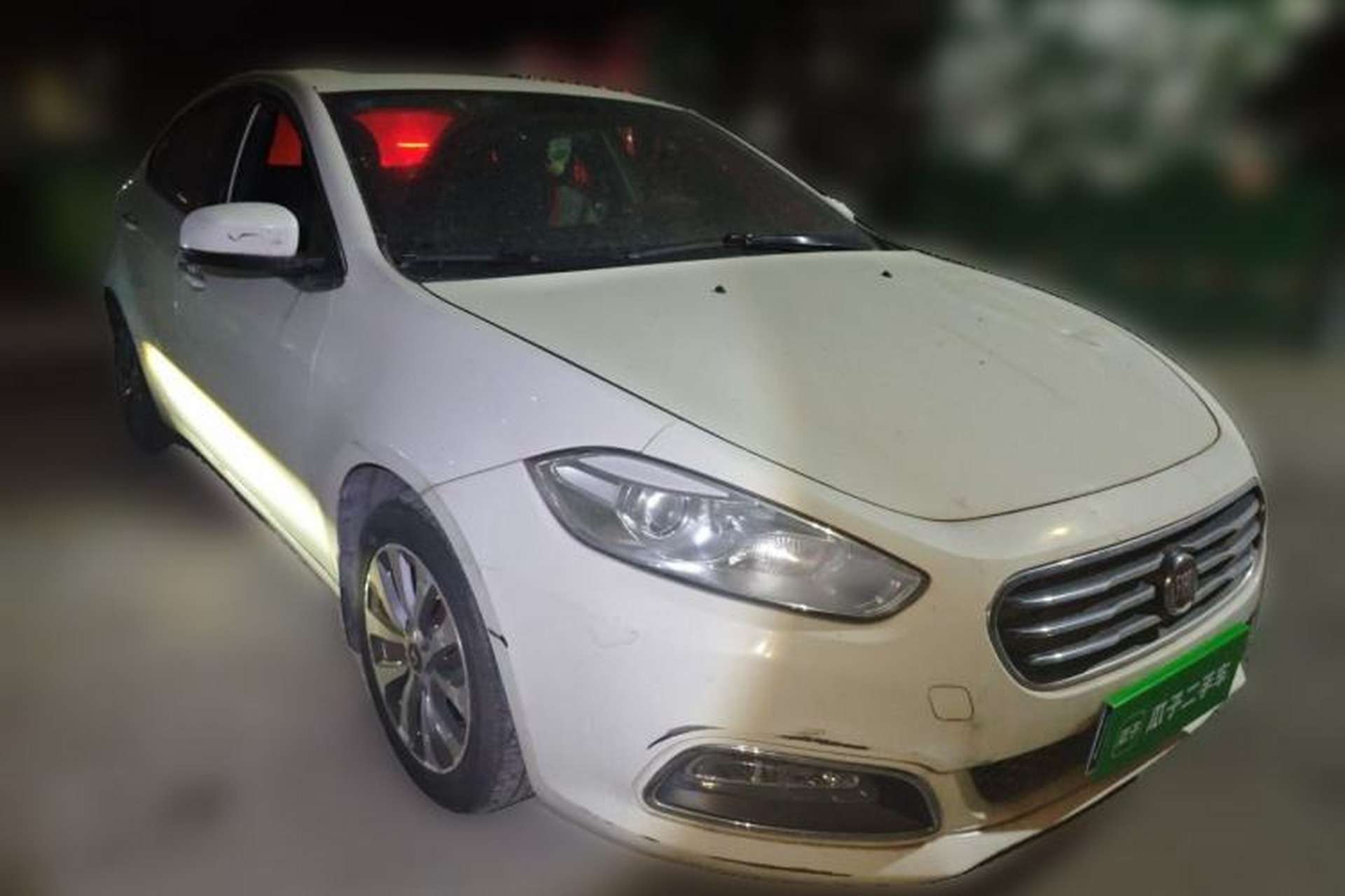 Used Fiat Viaggio 2012 1.4T Automatic Jingxiang Edition Front Right 45 Deg