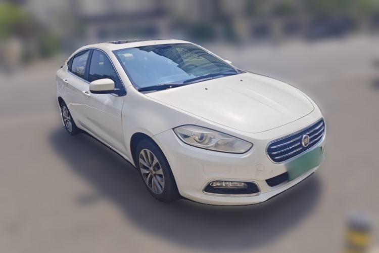 Used Fiat Viaggio 2012 1.4T Automatic Jingxiang Edition Front Right 45 Deg