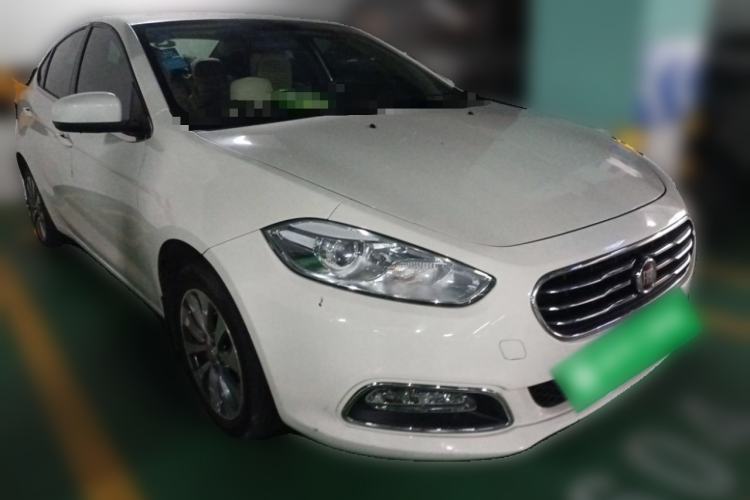 Used Fiat Viaggio 2012 1.4T Automatic Enjoyment Edition Front Right 45 Deg