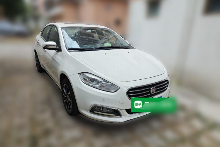 Used Fiat Viaggio 2012 1.4T Automatic Jingxiang Edition Front Right 45 Deg
