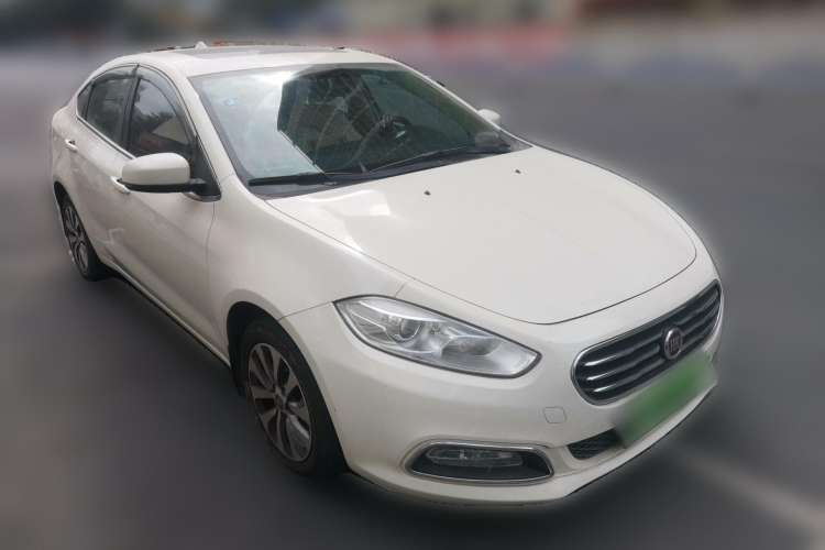Used Fiat Viaggio 2012 1.4T Automatic Jingxiang Edition Front Right 45 Deg