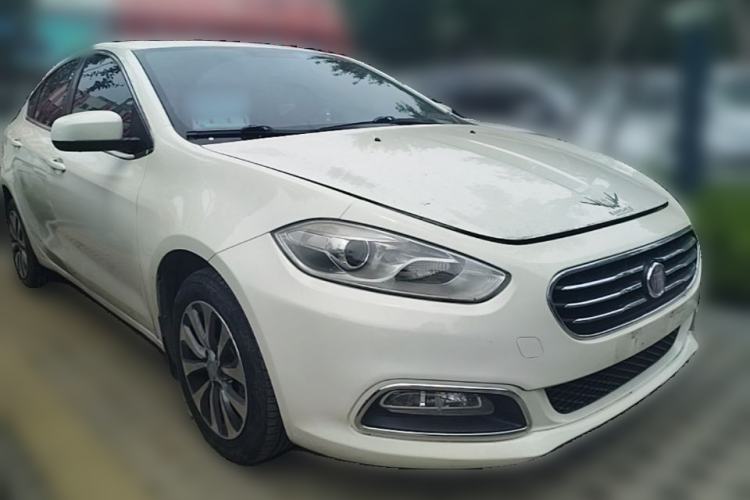 Used Fiat Viaggio 2012 1.4T Automatic Jingxiang Edition Front Right 45 Deg