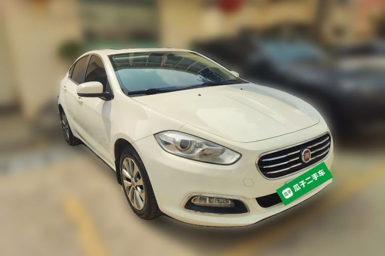 Used Fiat Viaggio 2012 1.4T Automatic Jingxiang Edition Front Right 45 Deg