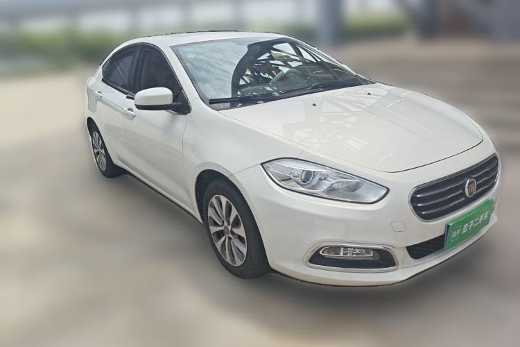 Used Fiat Viaggio 2012 1.4T Automatic Jingxiang Edition Front Right 45 Deg