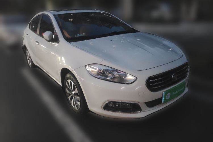 Used Fiat Viaggio 2012 1.4T Automatic Jingxiang Edition Front Right 45 Deg