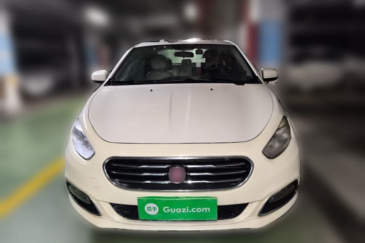 Used Fiat Viaggio 2012 1.4T Manual Enjoyment Edition Front