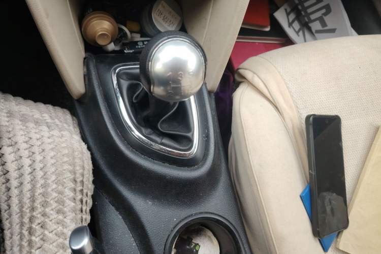 Used Fiat Viaggio 2012 1.4T Manual Enjoyment Edition Gear Lever