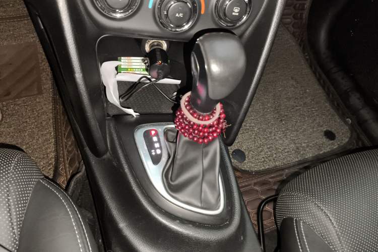 Used Fiat Viaggio 2012 1.4T Automatic Jingxiang Edition Gear Lever