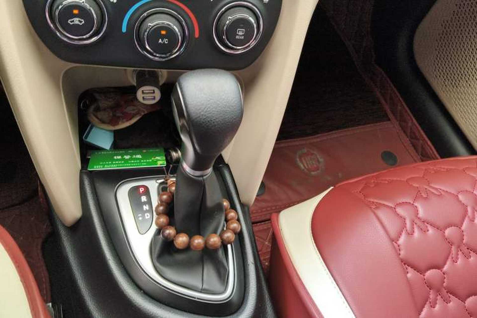 Used Fiat Viaggio 2012 1.4T Automatic Enjoyment Edition Gear Lever