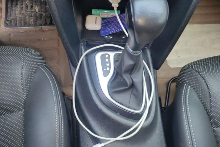 Used Fiat Viaggio 2012 1.4T Automatic Jingxiang Edition Gear Lever