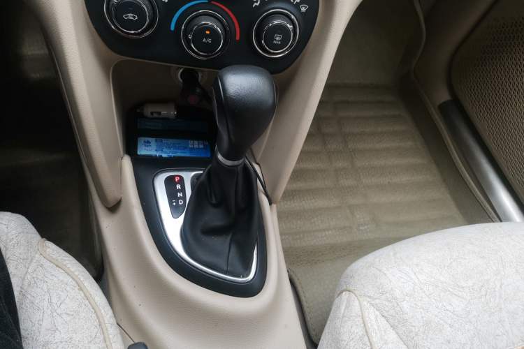 Used Fiat Viaggio 2012 1.4T Automatic Jingxiang Edition Gear Lever