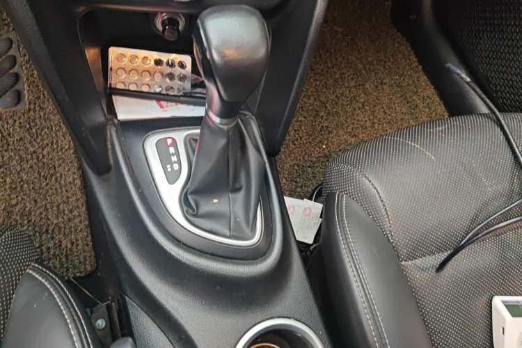 Used Fiat Viaggio 2012 1.4T Automatic Jingxiang Edition Gear Lever