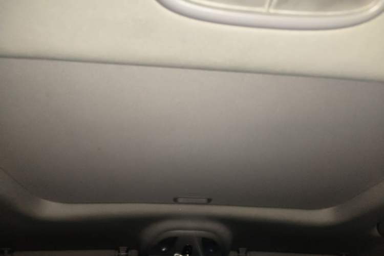 Used Fiat Viaggio 2012 1.4T Automatic Luxury Edition Headliner