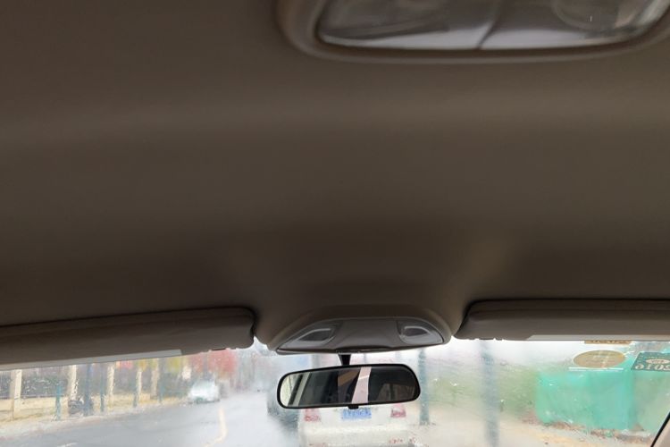 Used Fiat Viaggio 2012 1.4T Manual Enjoyment Edition Headliner