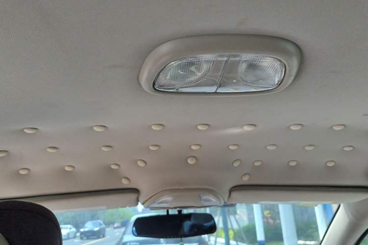 Used Fiat Viaggio 2012 1.4T Automatic Enjoyment Edition Headliner