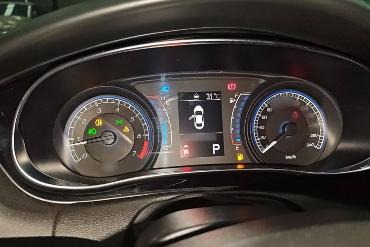 Used Fiat Viaggio 2012 1.4T Automatic Enjoyment Edition Instrument Cluster