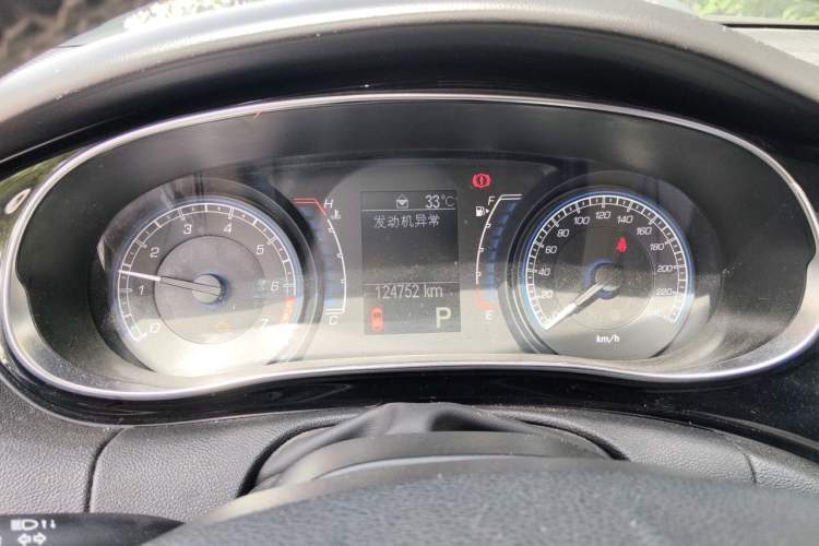 Used Fiat Viaggio 2012 1.4T Automatic Enjoyment Edition Instrument Cluster