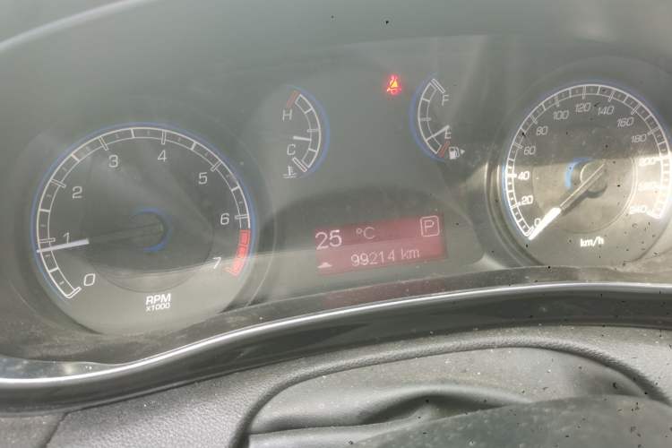 Used Fiat Viaggio 2012 1.4T Automatic Enjoyment Edition Instrument Cluster