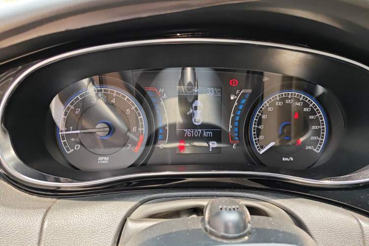 Used Fiat Viaggio 2012 1.4T Automatic Enjoyment Edition Instrument Cluster