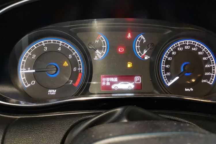 Used Fiat Viaggio 2012 1.4T Automatic Enjoyment Edition Instrument Cluster