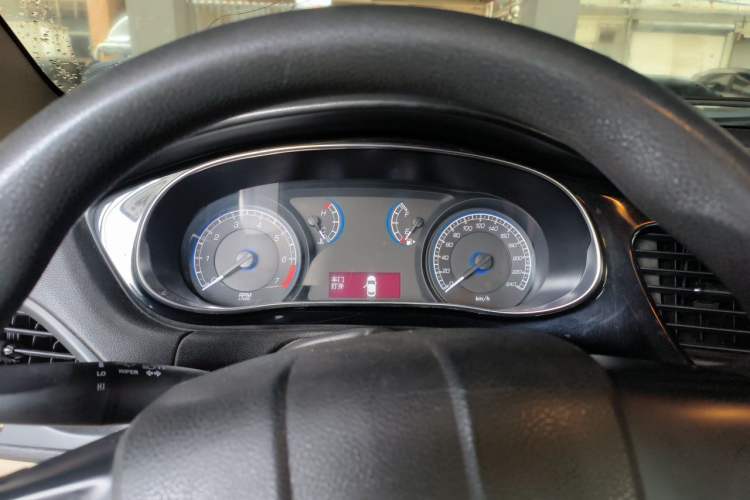 Used Fiat Viaggio 2012 1.4T Automatic Enjoyment Edition Instrument Cluster