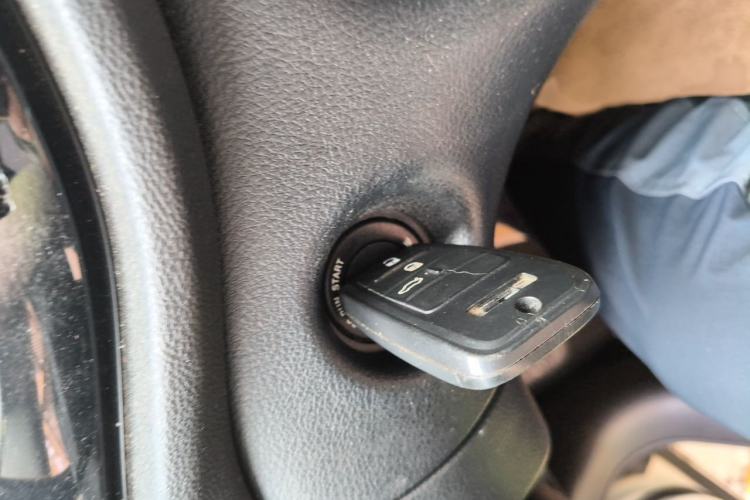 Used Fiat Viaggio 2012 1.4T Automatic Jingxiang Edition Interior 1