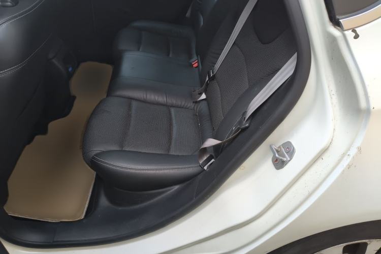 Used Fiat Viaggio 2012 1.4T Automatic Jingxiang Edition Interior 4