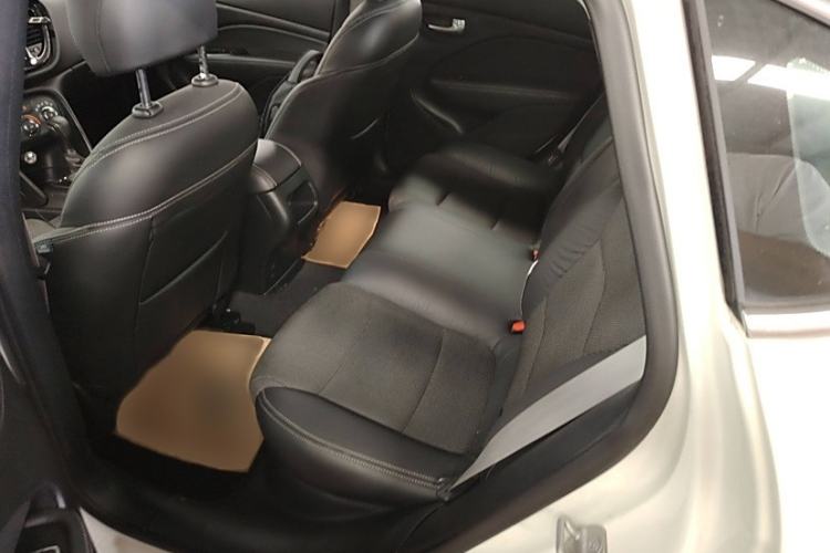 Used Fiat Viaggio 2012 1.4T Automatic Jingxiang Edition Interior 5