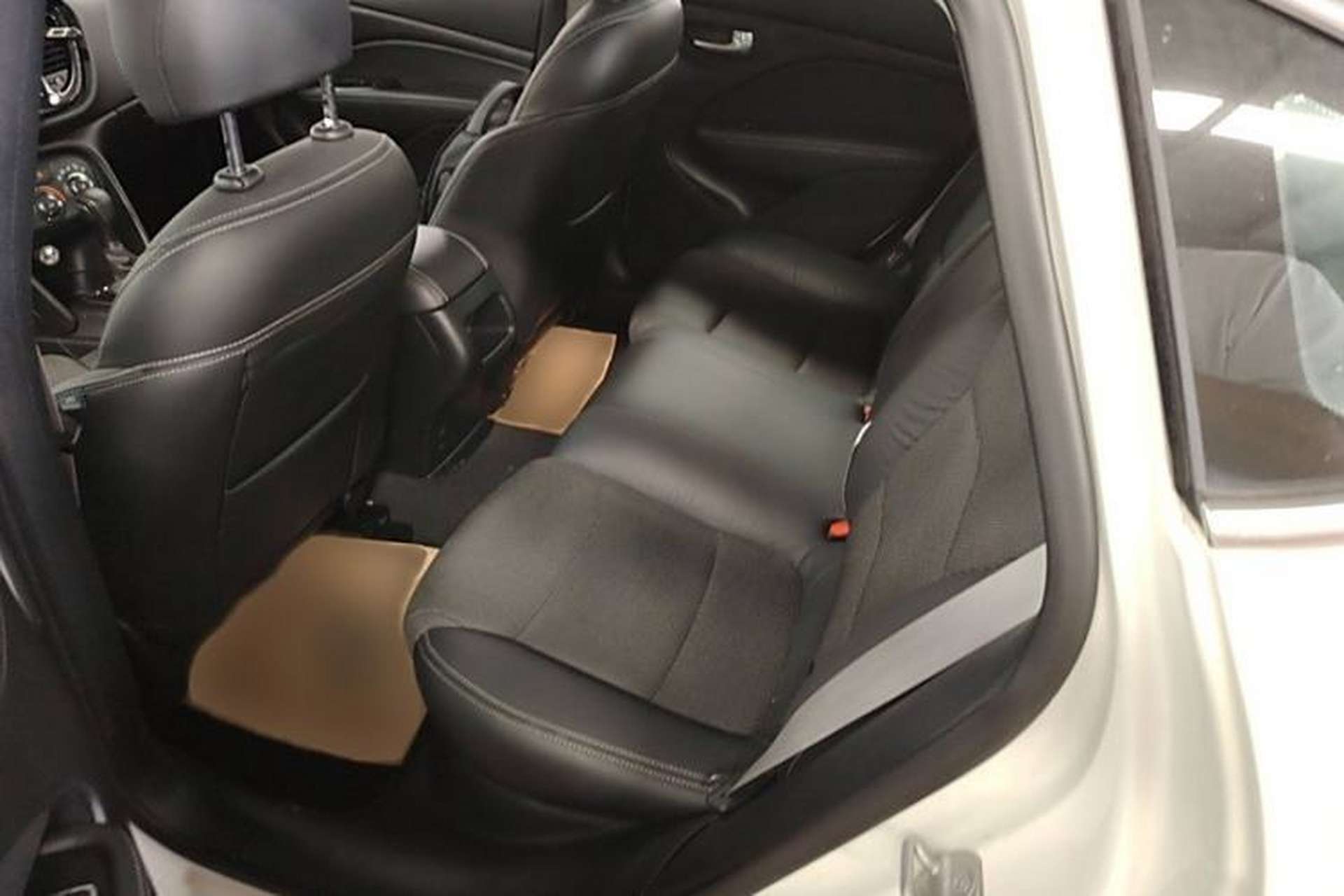 Used Fiat Viaggio 2012 1.4T Automatic Jingxiang Edition Interior 5