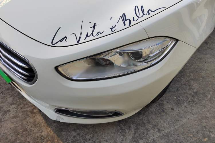 Used Fiat Viaggio 2012 1.4T Automatic Jingxiang Edition Left Front Headlight