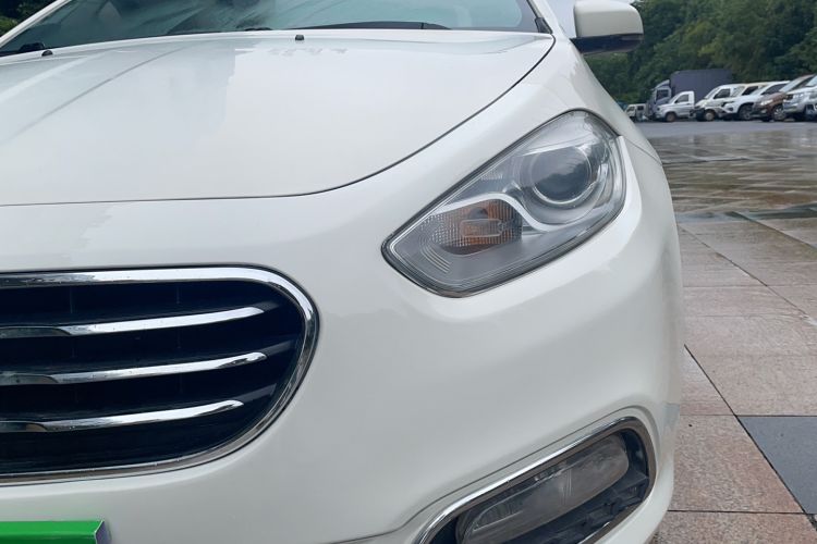 Used Fiat Viaggio 2012 1.4T Automatic Jingxiang Edition Left Front Headlight