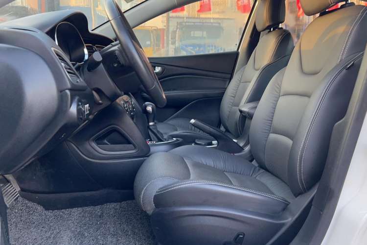 Used Fiat Viaggio 2012 1.4T Automatic Jingxiang Edition Left Front Seat