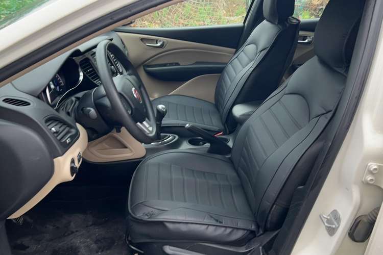 Used Fiat Viaggio 2012 1.4T Manual Enjoyment Edition Left Front Seat