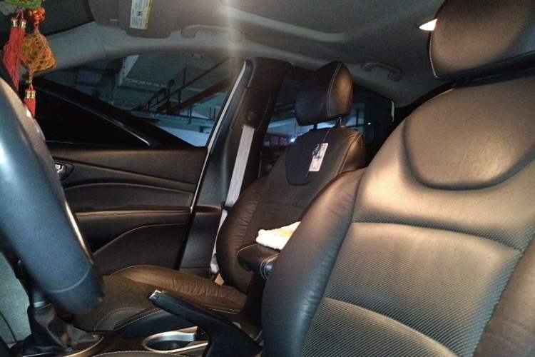 Used Fiat Viaggio 2012 1.4T Automatic Jingxiang Edition Left Front Seat