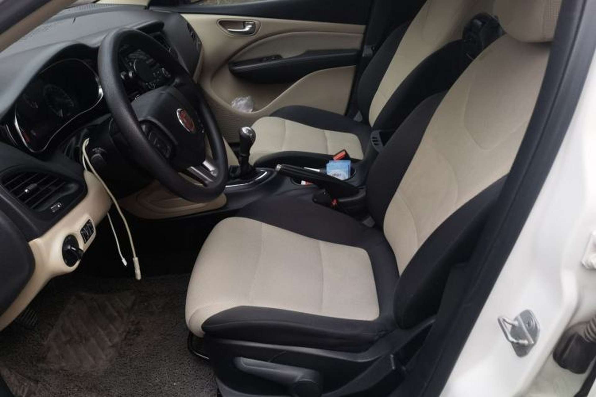 Used Fiat Viaggio 2012 1.4T Manual Enjoyment Edition Left Front Seat