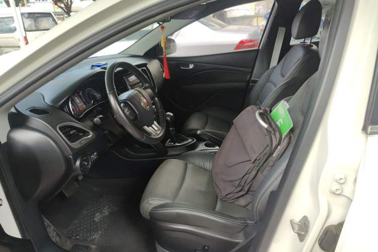 Used Fiat Viaggio 2012 1.4T Automatic Jingxiang Edition Left Front Seat