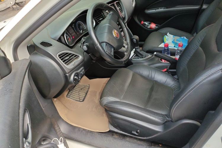 Used Fiat Viaggio 2012 1.4T Automatic Jingxiang Edition Left Front Seat