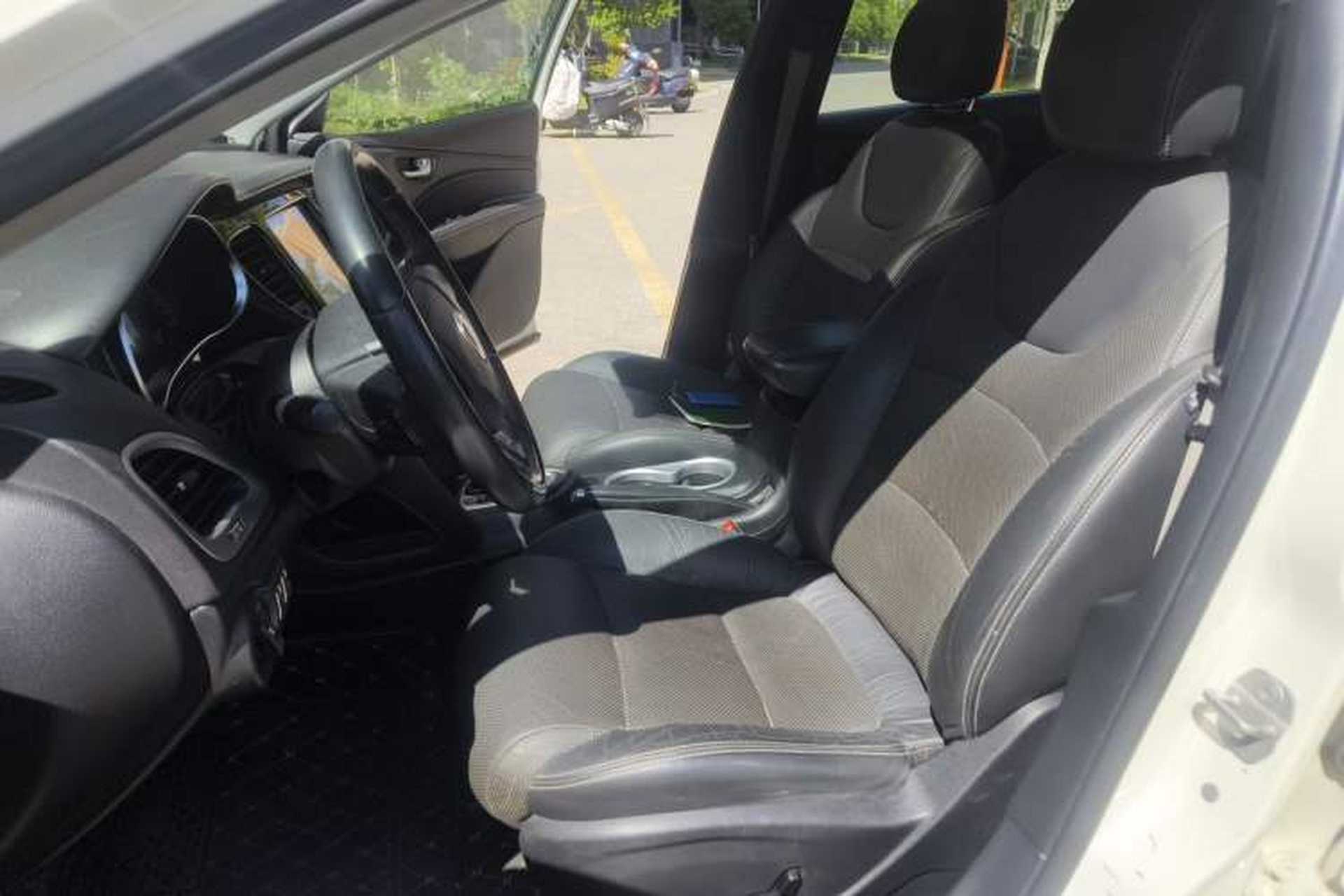 Used Fiat Viaggio 2012 1.4T Automatic Jingxiang Edition Left Front Seat
