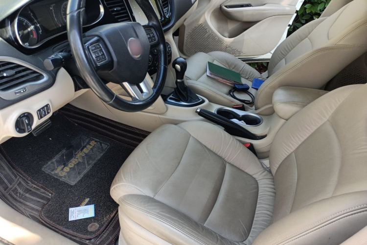 Used Fiat Viaggio 2012 1.4T Automatic Luxury Edition Left Front Seat