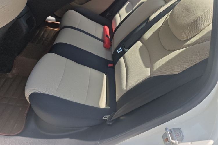Used Fiat Viaggio 2012 1.4T Automatic Enjoyment Edition Left Rear Seat