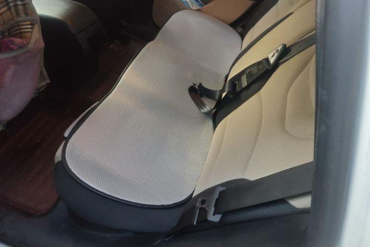 Used Fiat Viaggio 2012 1.4T Automatic Enjoyment Edition Left Rear Seat